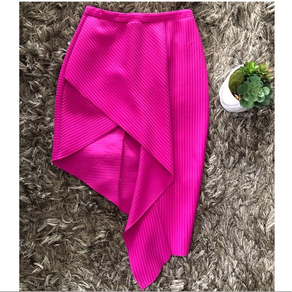 ASOS Dresses & Skirts - ASOS Petite Origami Asymmetrical Skirt✨